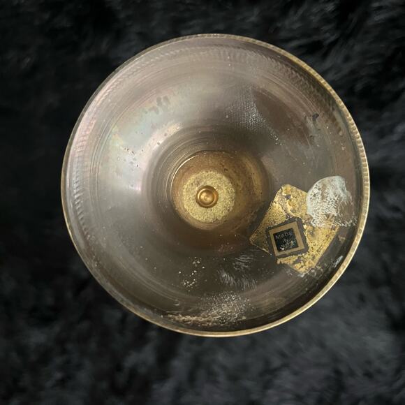 VTG 70s etched brass fluted vase - Picture 5 of 9